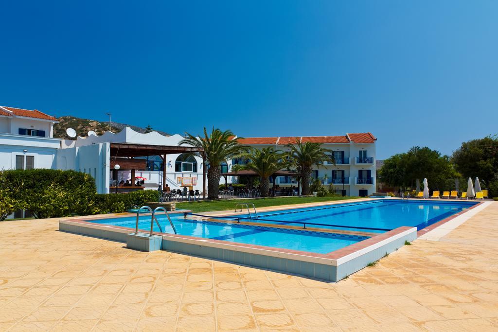 Saint Nicholas Hotel Psili Ammos  Buitenkant foto