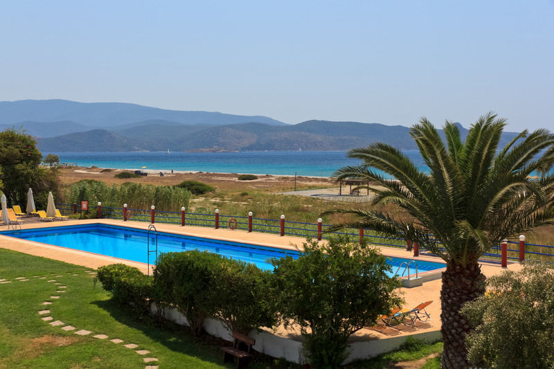 Saint Nicholas Hotel Psili Ammos  Buitenkant foto
